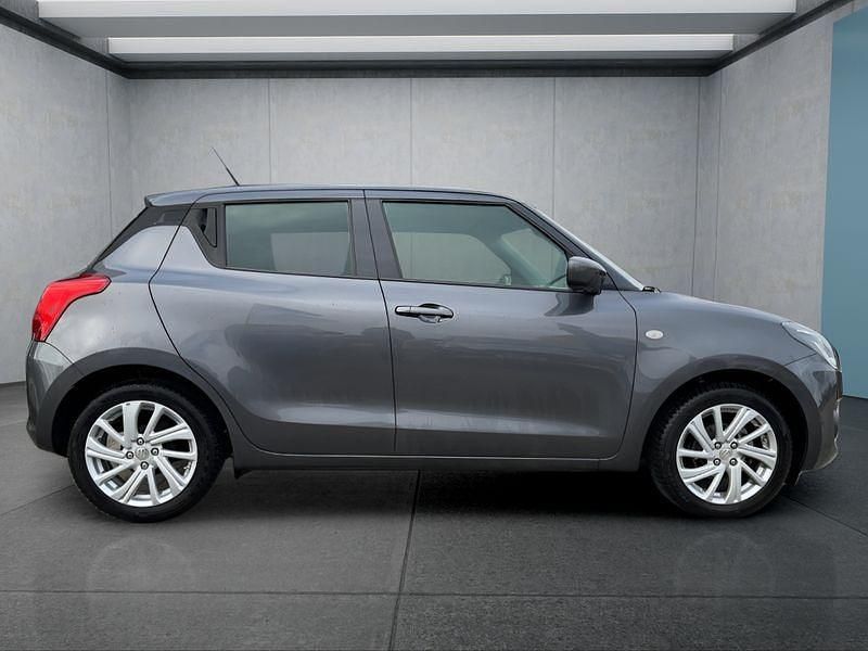 Gebraucht Suzuki Swift 83 PS (61 kW) 2023 Grau Kleinwagen