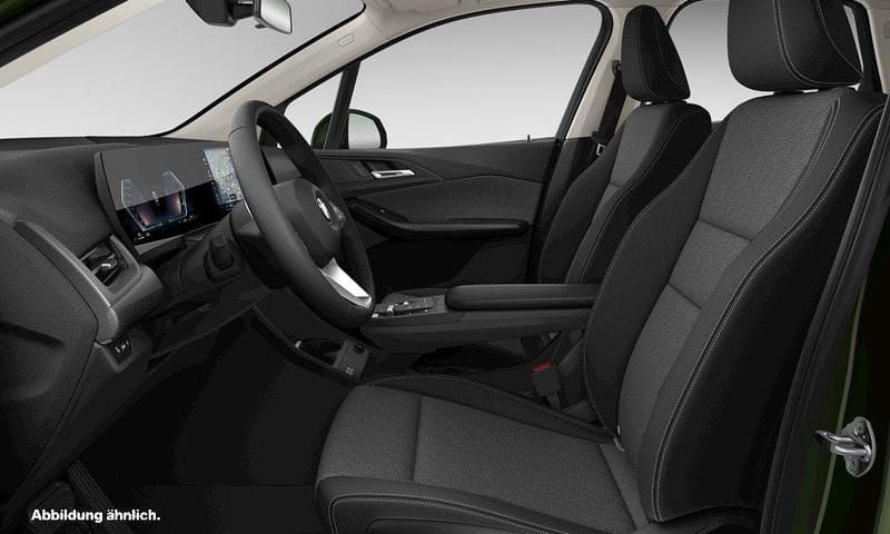 Gebraucht BMW 220 Active Tourer 170 PS (125 kW) 2023 Grün Van / Kleinbus