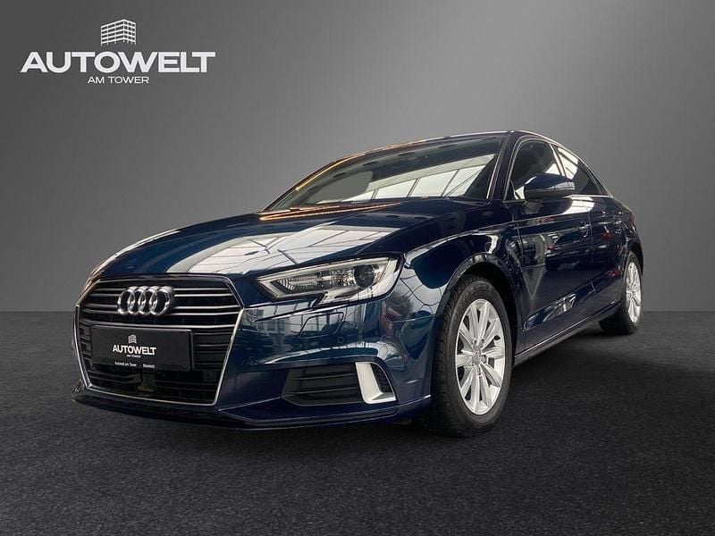 Gebraucht Audi A3 Sport 150 PS (110 kW) 2021 Blau Limousine