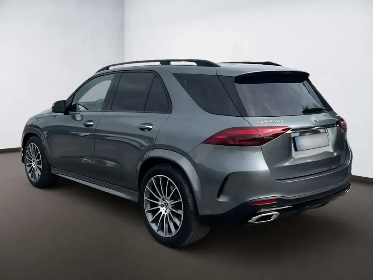 Gebraucht Mercedes GLE450 AMG 367 PS (269 kW) 2026 Metalliclack selenitgrau SUV