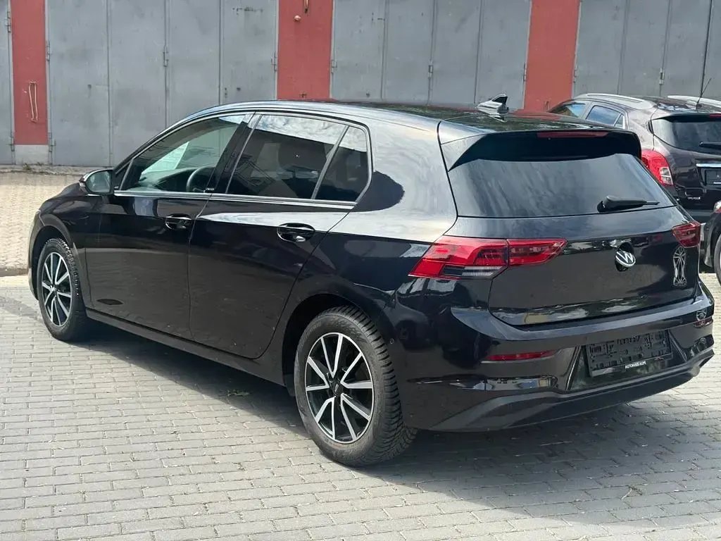 Gebraucht VW Golf VIII United 131 PS (96 kW) 2020 Schwarz Limousine