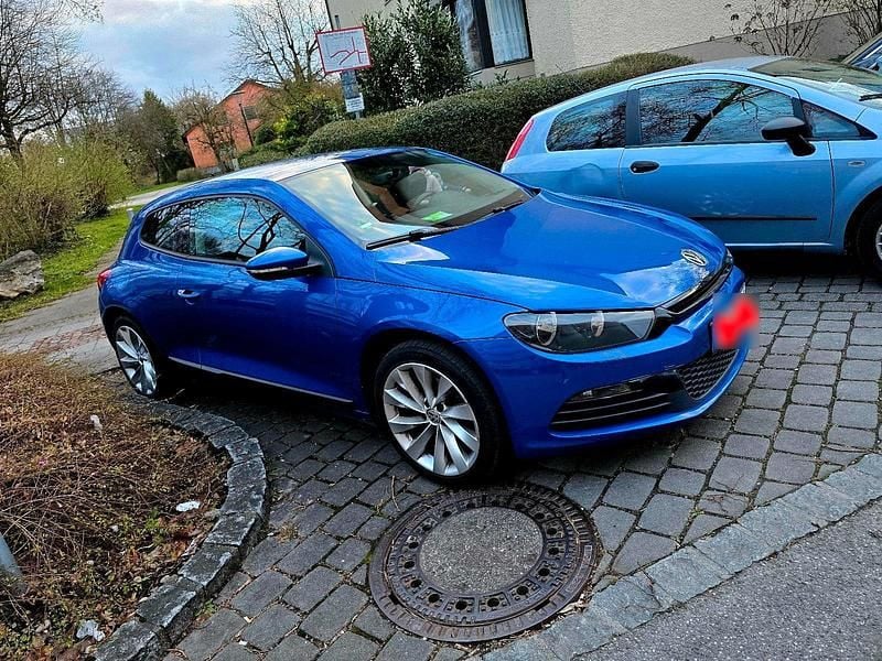 Gebraucht VW Scirocco 140 PS (102 kW) 2011 Blau
