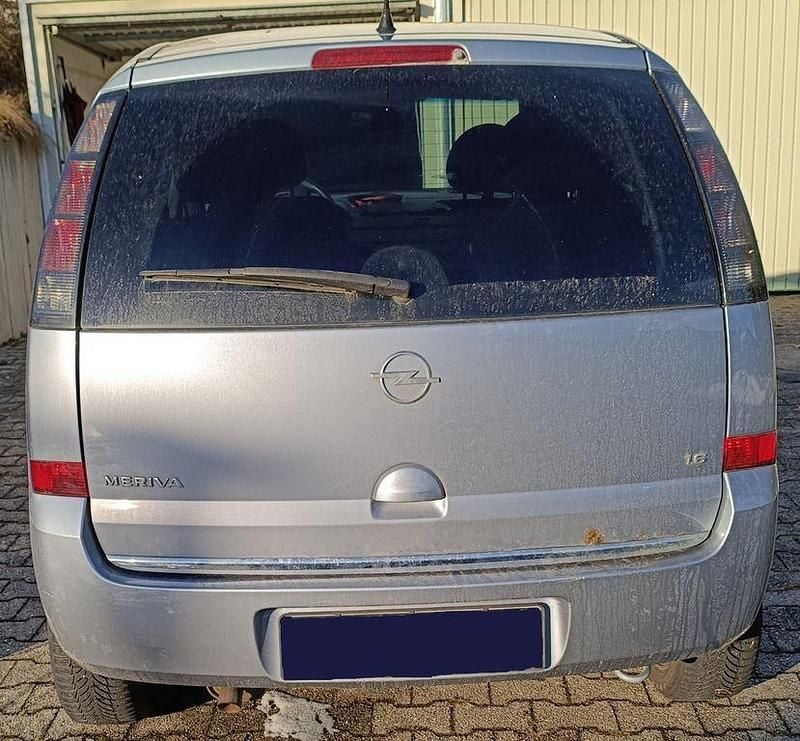 Gebraucht Opel Meriva 105 PS (77 kW) 2008 Silber Van / Kleinbus