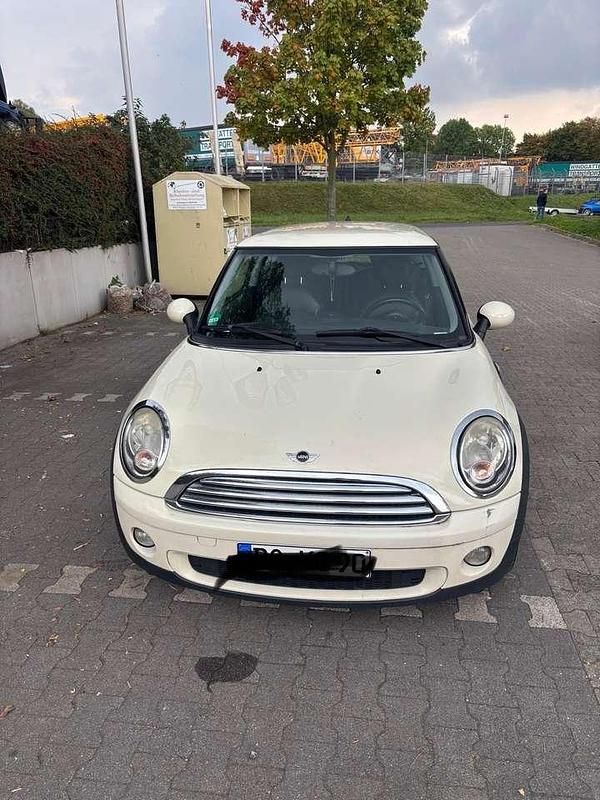 Gebraucht Mini ONE 98 PS (72 kW) 2010 Weiß Kleinwagen