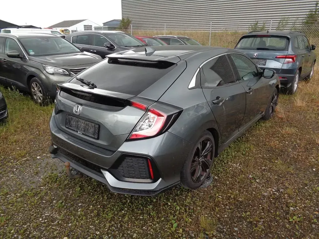 Gebraucht Honda Civic Elegance 129 PS (94 kW) 2017 Grau Limousine