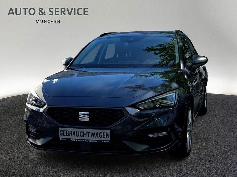 Grau Gebraucht 2022 Seat Leon FR Limousine | 21.960 € (Fairer Preis) - Bild 1/3