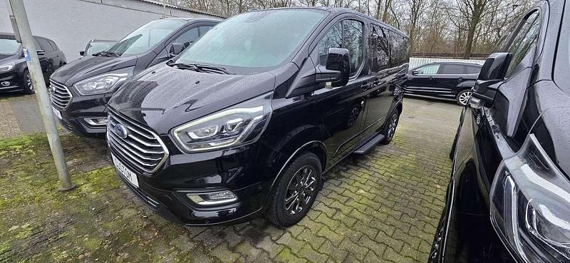 Gebraucht Ford Tourneo Titanium X 150 PS (110 kW) 2022 Schwarz Van / Kleinbus