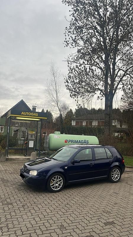 Gebraucht VW Golf 90 PS (66 kW) 2001 Blau Limousine