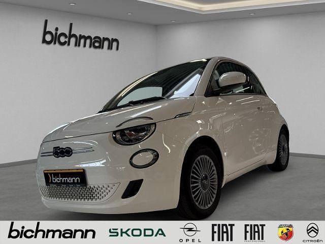 Uni) (weiss Gebraucht 2023 Fiat 500e Kleinwagen | 19.990 € (Guter Preis) - Bild 1/4