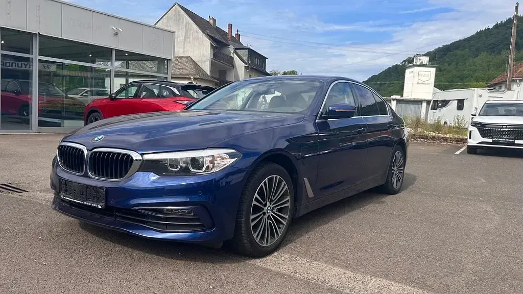 Gebraucht BMW 530 Sport Line 252 PS (185 kW) 2019 Blau Limousine