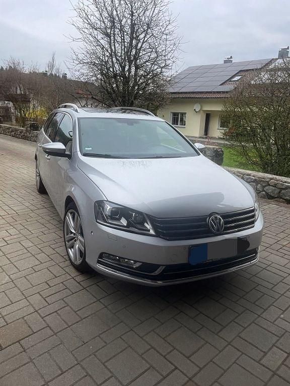 Gebraucht VW Passat Highline 170 PS (125 kW) 2013 Silber Kombi
