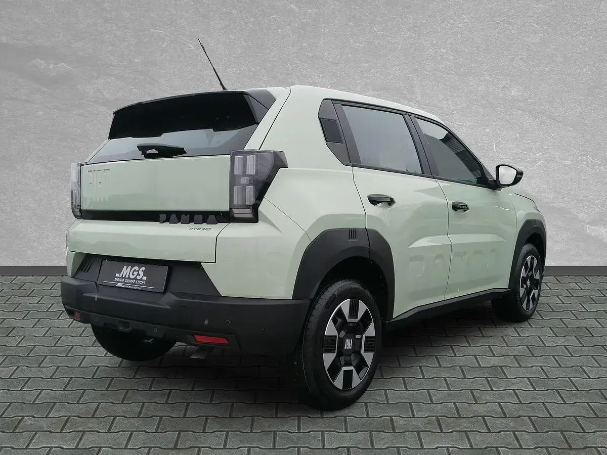 Neu Fiat Grande Panda 110 PS (80 kW) 2026 Acqua blau Kleinwagen