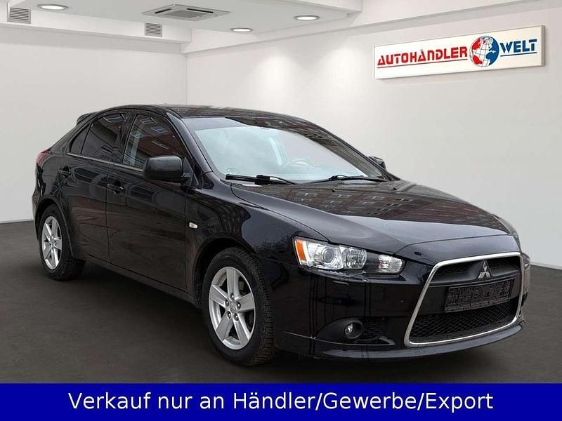 Gebraucht Mitsubishi Lancer Sportback 150 PS (110 kW) 2012 Schwarz Limousine
