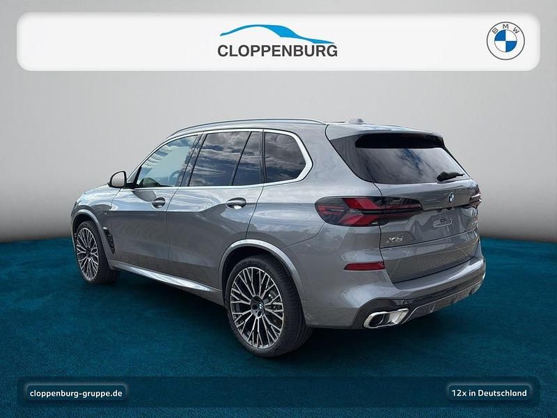 Ny BMW X5 Performance 298 HK (219 kW) 2026 Grå SUV