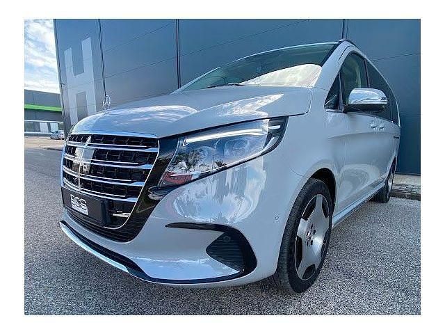 Gebraucht 2025 Mercedes V300 Exclusive Van / Kleinbus | 98.990 € (Fairer Preis) - Bild 1/4