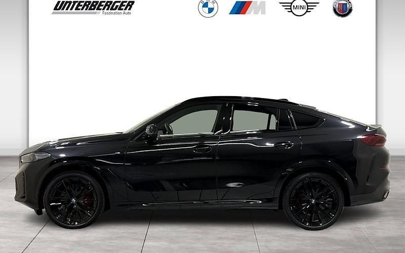 Gebraucht BMW X6 M Sport 352 PS (258 kW) 2025 Schwarz SUV
