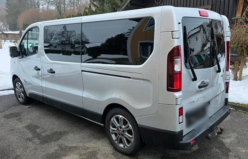 Gebraucht Fiat Talento 92 PS (67 kW) 2018 Silber Van / Kleinbus