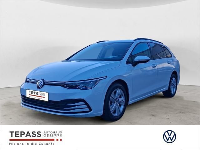 Weiss Gebraucht 2021 VW Golf VIII Life Kombi | 18.555 € (Superpreis) - Bild 1/4