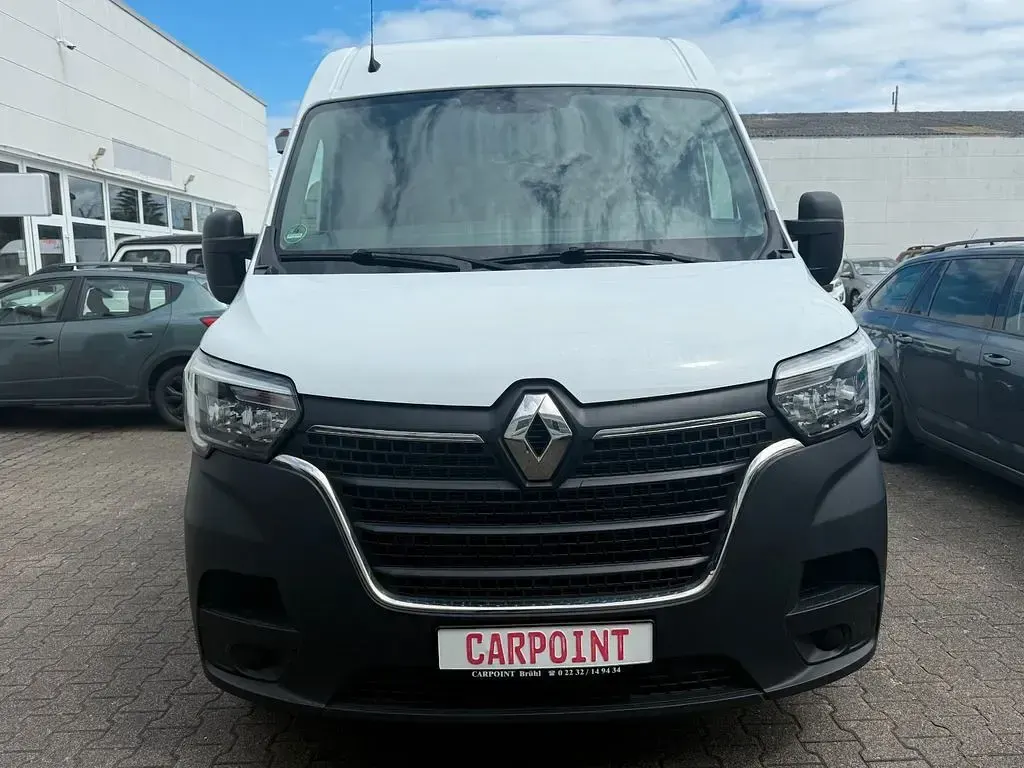 Gebraucht Renault Master 150 PS (110 kW) 2021 Weiß Van / Kleinbus