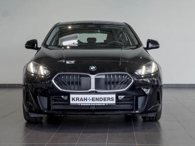 Neu BMW 120 Performance 170 PS (125 kW) 2025 Schwarz Kleinwagen