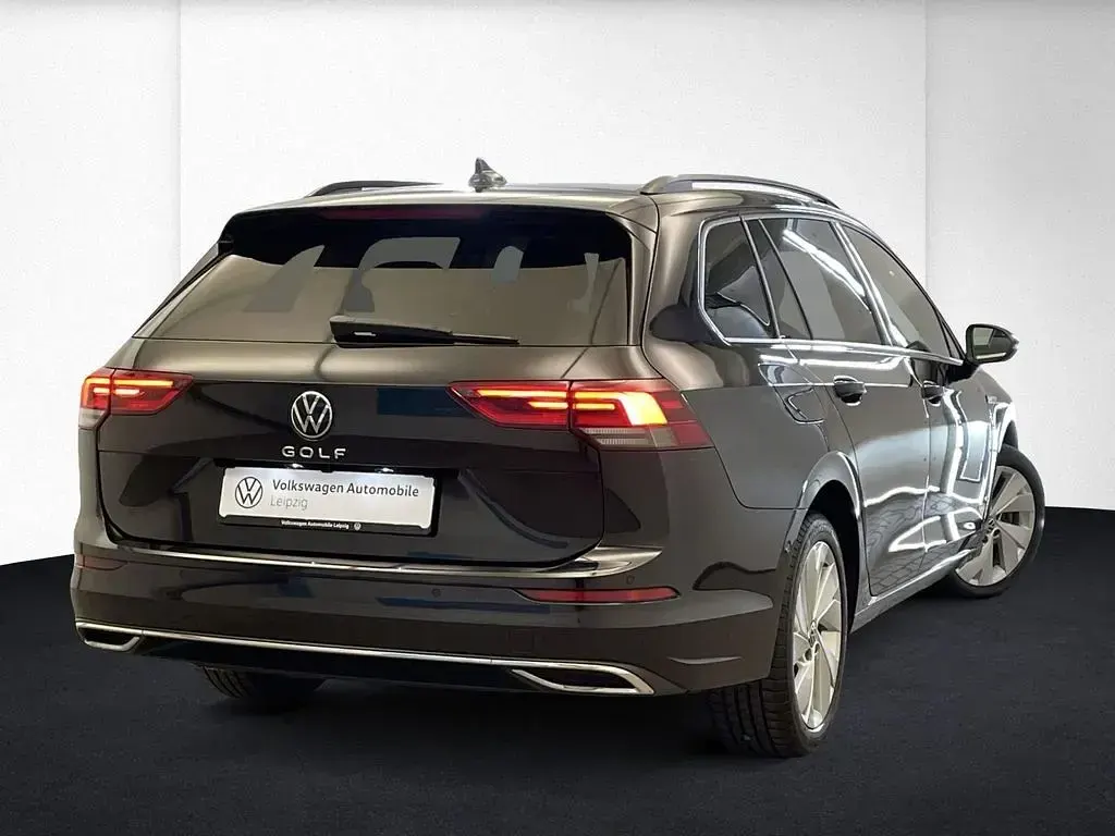 Gebraucht VW Golf VIII Style 150 PS (110 kW) 2023 Schwarz Kombi