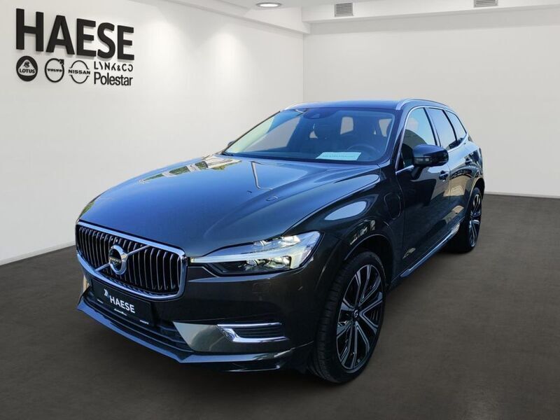 Pine grey / metallic Gebraucht 2021 Volvo XC60 Inscription SUV | 38.200 € (Superpreis) - Bild 1/2