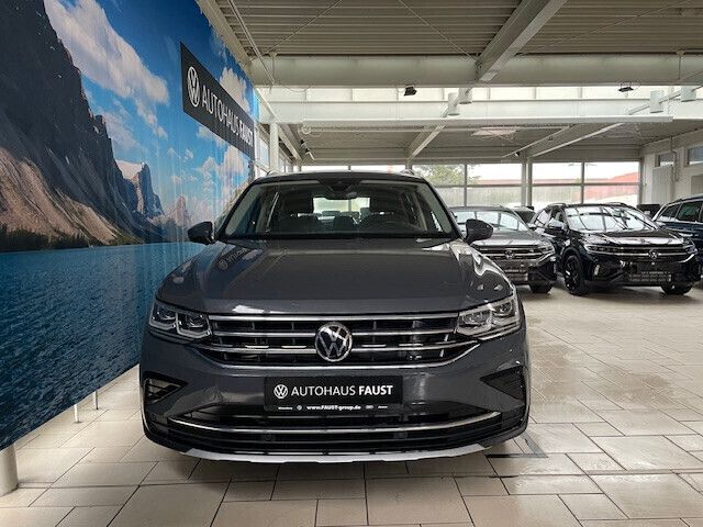 Gebraucht VW Tiguan Elegance 245 PS (180 kW) 2021 Andere farbe SUV