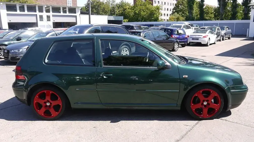 Gebraucht VW Golf III Highline 102 PS (75 kW) 1999 British racing green Limousine