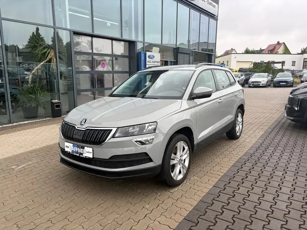 Gebraucht Skoda Karoq Style 116 PS (85 kW) 2019 Grau SUV