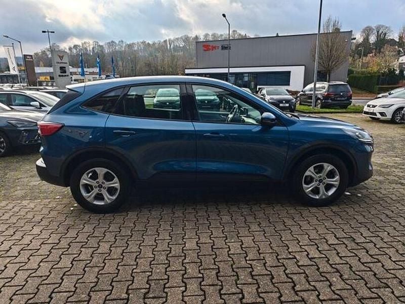 Gebraucht Ford Kuga Cool & Connect 120 PS (88 kW) 2021 Blau SUV