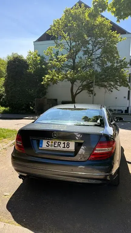 Occasion Mercedes C180 156 ch (114 kW) 2012 Gris Coupé
