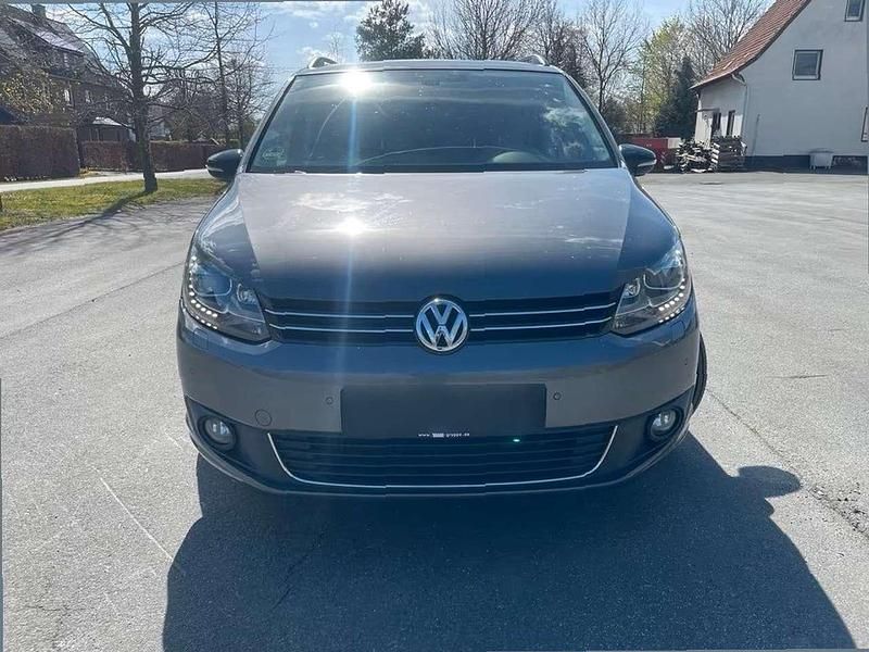 Gebraucht VW Touran Match 140 PS (102 kW) 2012 Grau Van / Kleinbus