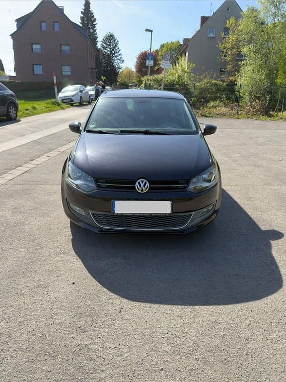 Second-hand VW Polo 105 CP (77 kW) 2010 Negru Hatchback