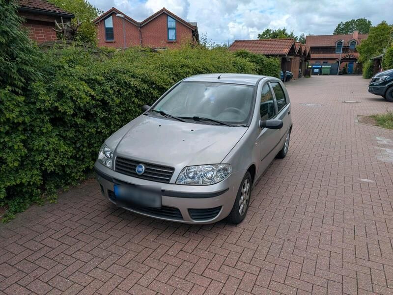 Silber Gebraucht 2006 Fiat Punto Kleinwagen | 450 € (Superpreis) - Bild 1/4