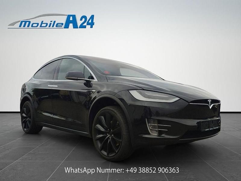 Schwarz Gebraucht 2017 Tesla Model X SUV | 34.999 € - Bild 1/4