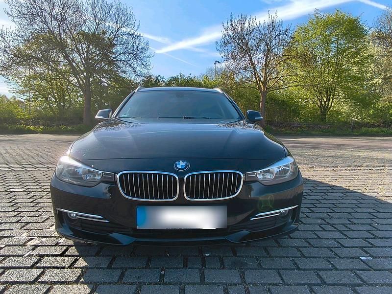 Gebraucht BMW 320 184 PS (135 kW) 2015 Schwarz Kombi