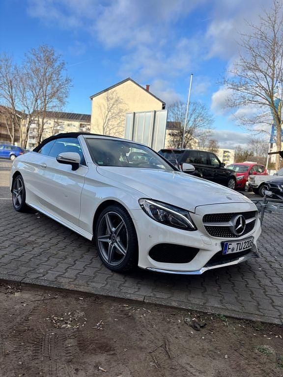 Weiß Gebraucht 2017 Mercedes C200 AMG line Cabrio | 21.000 € (Superpreis) - Bild 1/4
