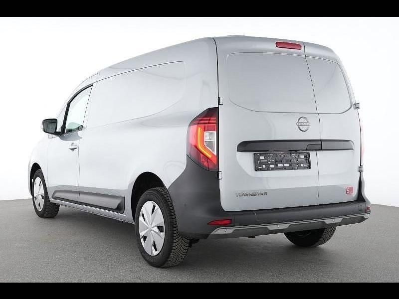 Gebraucht Nissan Townstar N-Connecta 131 PS (96 kW) 2025 Grey highland (metallic) Kombi