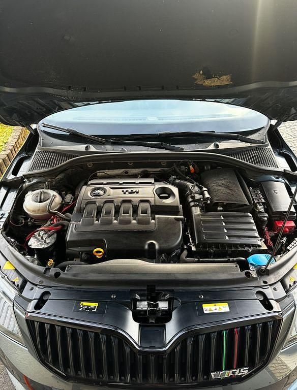 Grau Gebraucht 2015 Skoda Octavia RS Kombi | 10.500 € (Superpreis) - Bild 1/4