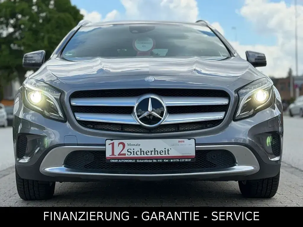 Gebraucht Mercedes GLA220 170 PS (125 kW) 2015 Grau SUV