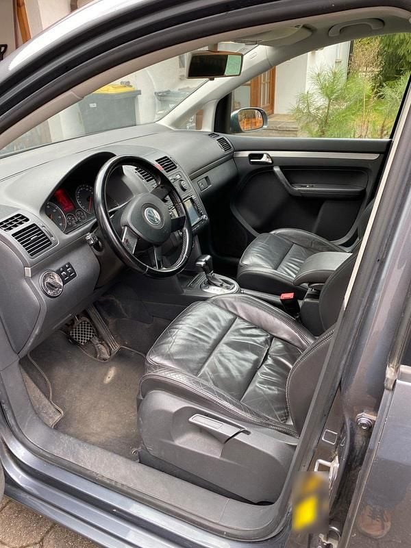 Gebraucht VW Touran 150 PS (110 kW) 2005 Grau Van / Kleinbus