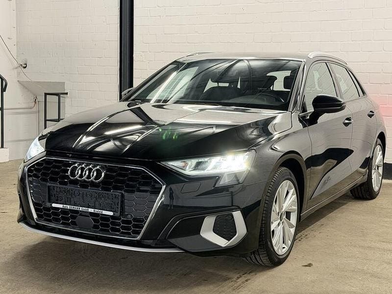 Gebraucht Audi A3 Advanced Plus 150 PS (110 kW) 2022 Mythosschwarz metallic Limousine