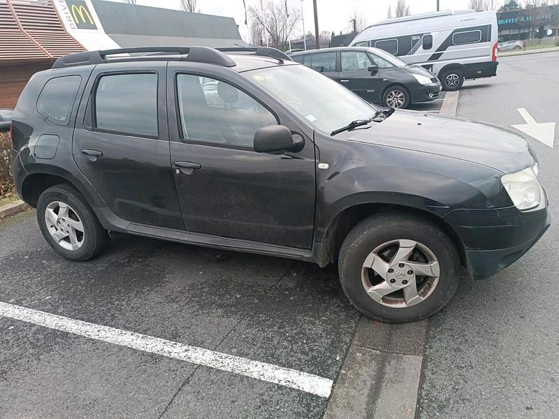 Gebraucht Dacia Duster 110 PS (80 kW) 2010 Schwarz SUV