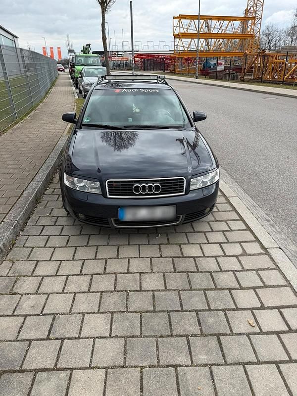 Gebraucht Audi A4 Basis 163 PS (119 kW) 2002 Kombi