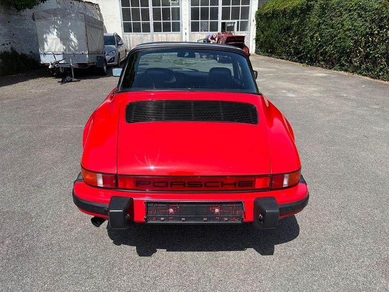 Gebraucht Porsche 911SC 179 PS (131 kW) 1983 Rot Cabrio