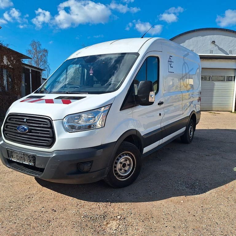 Weiß Gebraucht 2015 Ford Transit Van / Kleinbus | 10.500 € (Guter Preis) - Bild 1/4