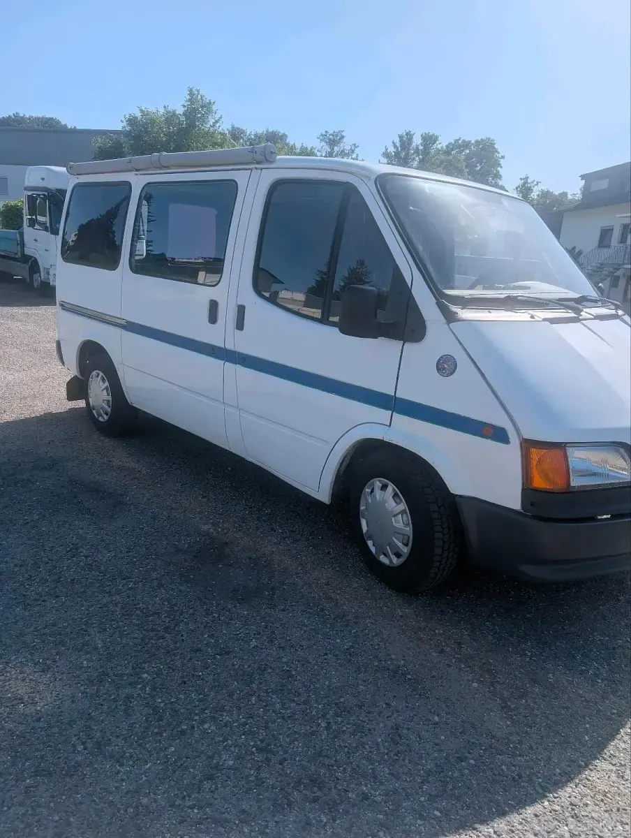 Gebraucht Ford Transit S 98 PS (72 kW) 1991 Weiß Van