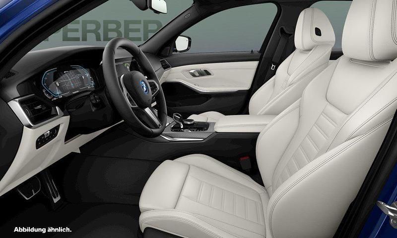 Gebraucht BMW 330 Performance 184 PS (135 kW) 2022 Blau Limousine