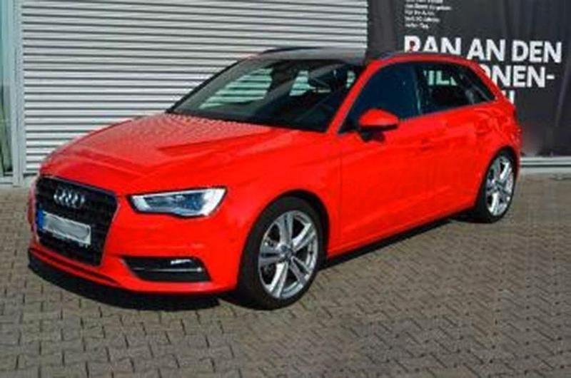 Gebraucht Audi A3 Ambition 150 PS (110 kW) 2014 Rot Limousine