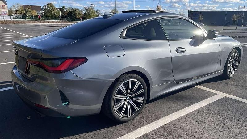 Gebraucht BMW 420 Sport Line 184 PS (135 kW) 2021 Grau Coupé